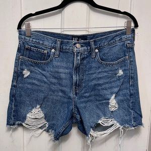 Gap boyfriend shorts, size 6/28